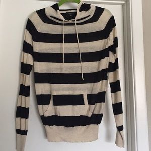 COPY - Black and cream color light pullover hoodie